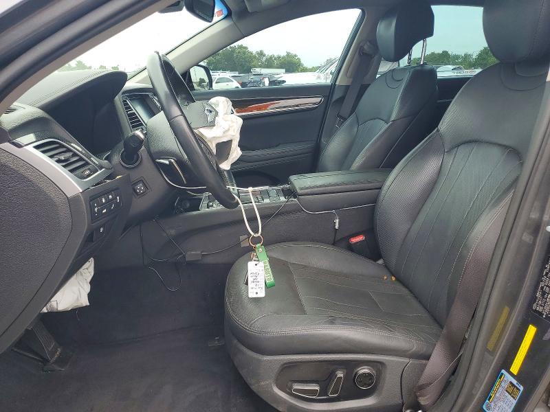 Photo 7 from auction – 2018 GENESIS G80 with VIN KMHGN4JE6JU236160
