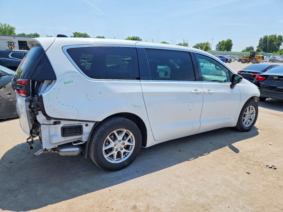 Photo 3 from auction – 2025 CHRYSLER PACIFICA with VIN 2C4RC1BG6SR587246