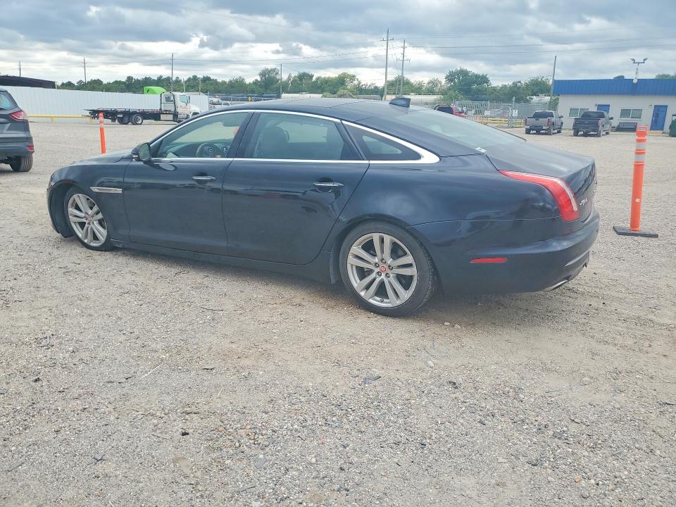 Photo 2 from auction – 2016 JAGUAR XJL with VIN SAJWA2G72G8V92469