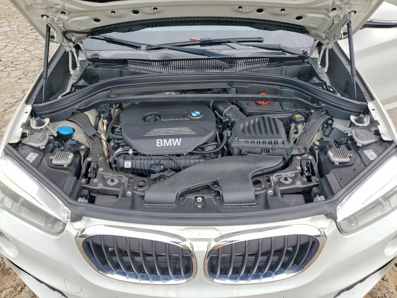Photo 12 from auction – 2016 BMW X1 with VIN WBXHT3C38G5E56204