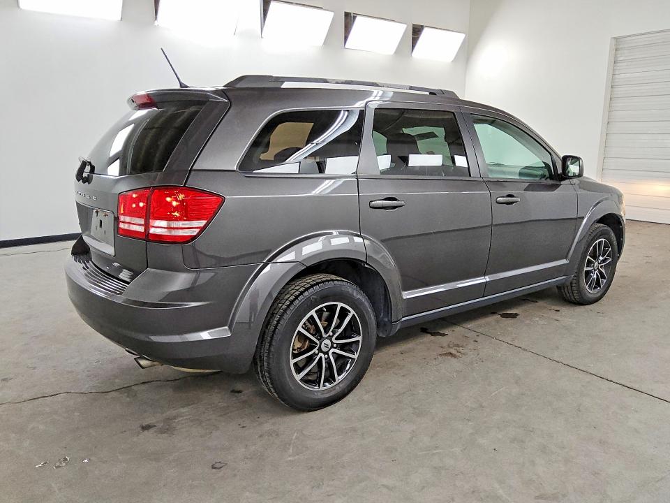 Photo 3 from auction – 2018 DODGE JOURNEY with VIN 3C4PDCAB8JT385722