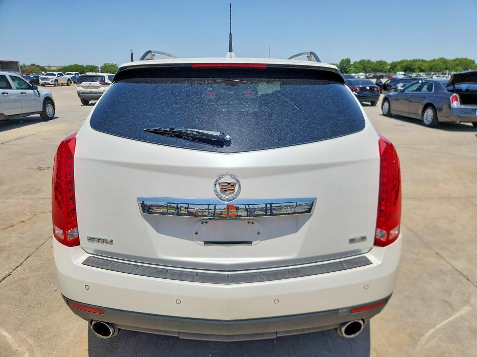 Photo 6 from auction – 2014 CADILLAC SRX with VIN 3GYFNBE34ES559541