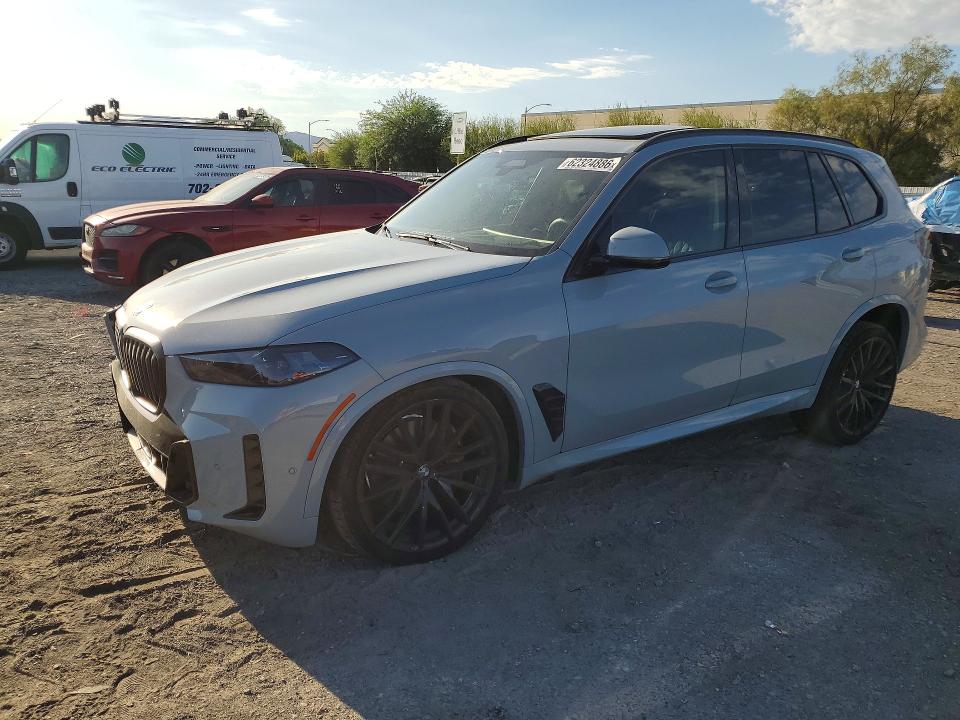 BMW X5 2026 with VIN 5UX13EU02T9306005 - Photo from auction