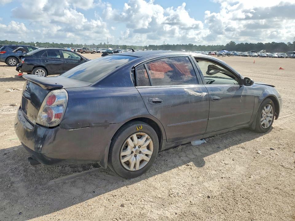 Photo 3 from auction – 2006 NISSAN ALTIMA with VIN 1N4AL11D96N402443