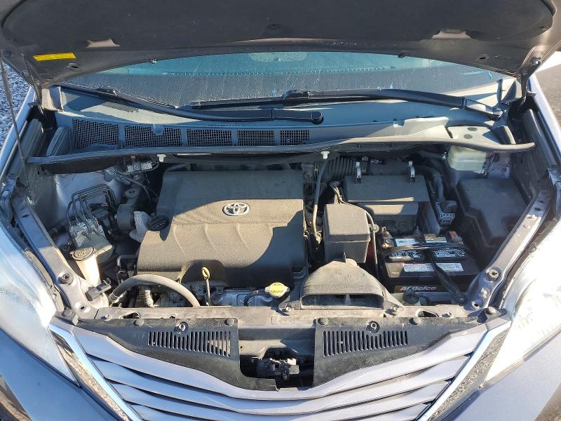 Photo 12 from auction – 2015 TOYOTA SIENNA with VIN 5TDYK3DC3FS687323