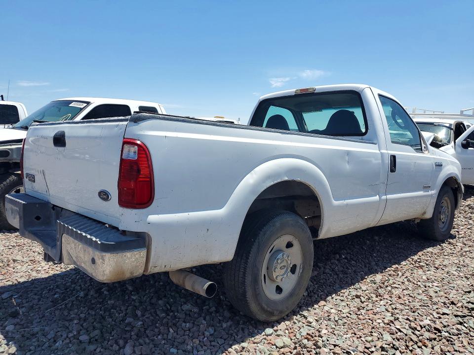 Photo 3 from auction – 2005 FORD F250 with VIN 1FTSF20P15EC20628