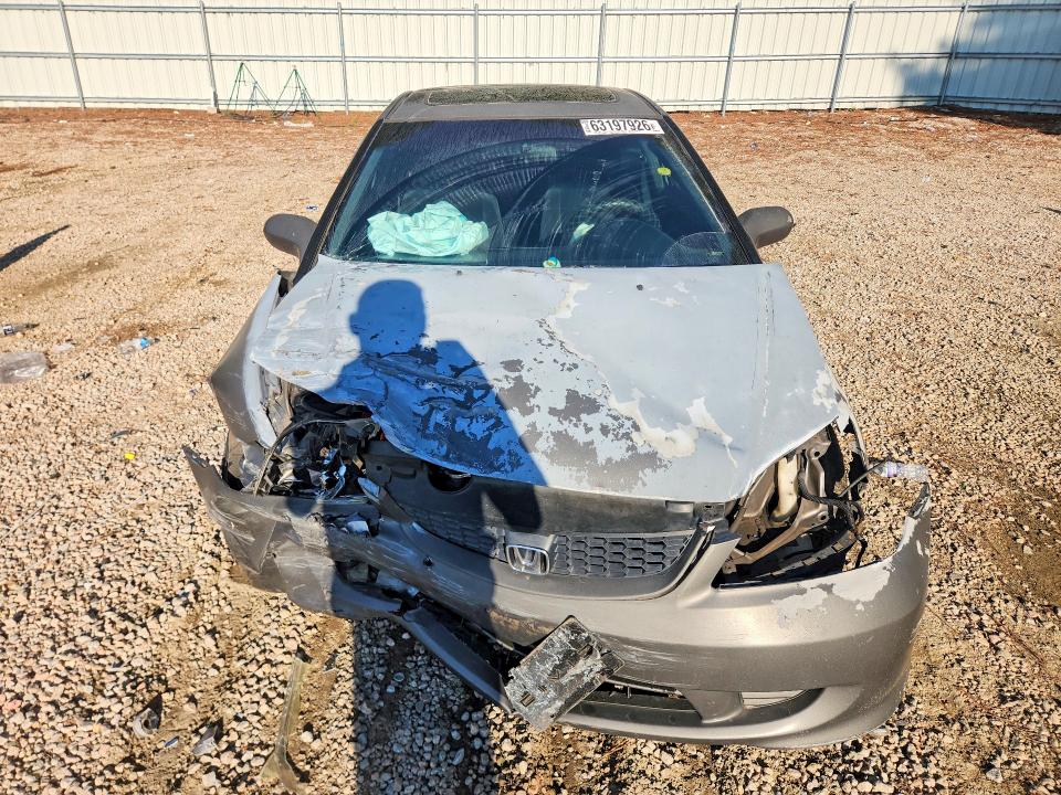 Photo 5 from auction – 2005 HONDA CIVIC with VIN 1HGEM22945L031115