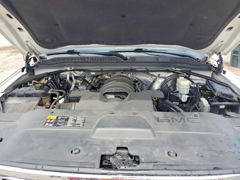 Photo 12 from auction – 2015 GMC YUKON with VIN 1GKS1CKJ4FR229769