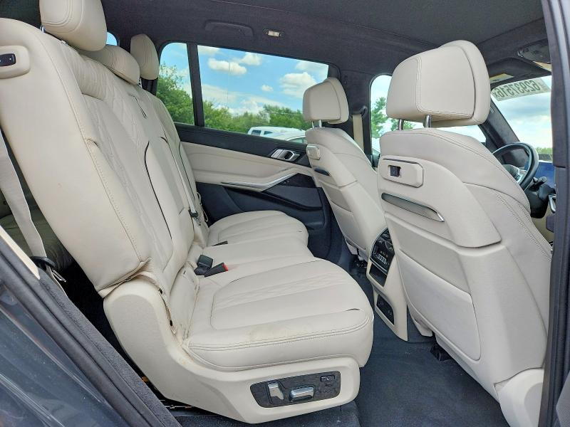 Photo 11 from auction – 2024 BMW X7 with VIN 5UX33EM01R9T61501