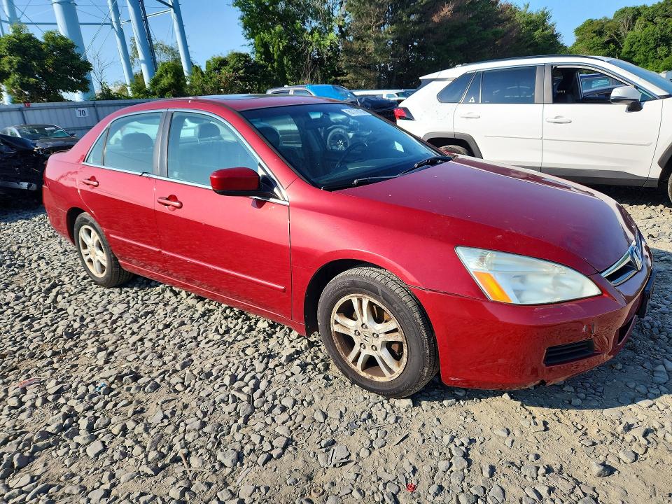 Photo 4 from auction – 2007 HONDA ACCORD with VIN 1HGCM56837A166305