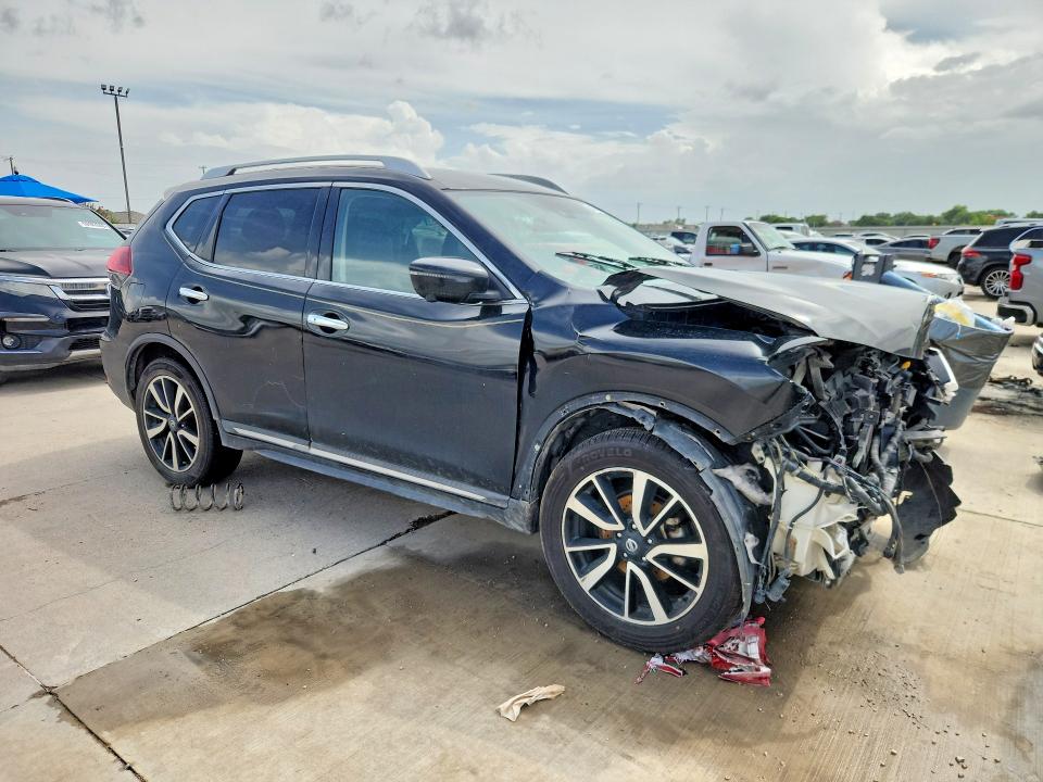 Photo 4 from auction – 2019 NISSAN ROGUE with VIN 5N1AT2MT0KC761118