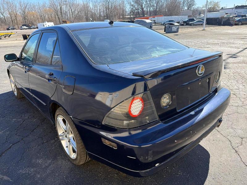 Photo 2 from auction – 2003 LEXUS IS with VIN JTHBD192630080348