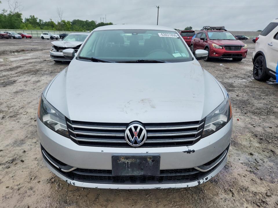 Photo 5 from auction – 2014 VOLKSWAGEN PASSAT with VIN 1VWAT7A30EC071005