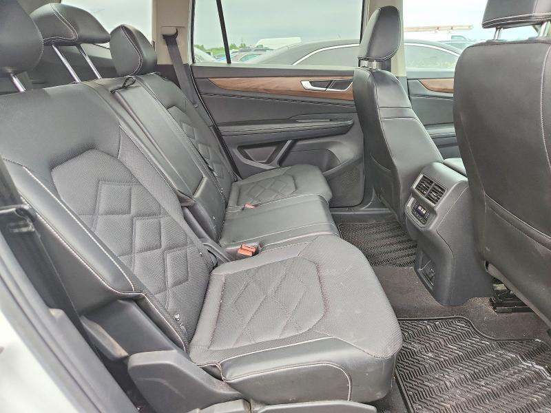 Photo 10 from auction – 2024 VOLKSWAGEN ATLAS with VIN 1V2LR2CA7RC509225