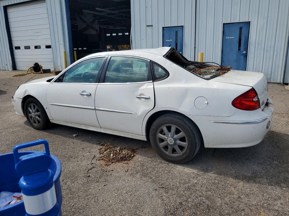 Photo 2 from auction – 2008 BUICK LACROSSE with VIN 2G4WD582381335637