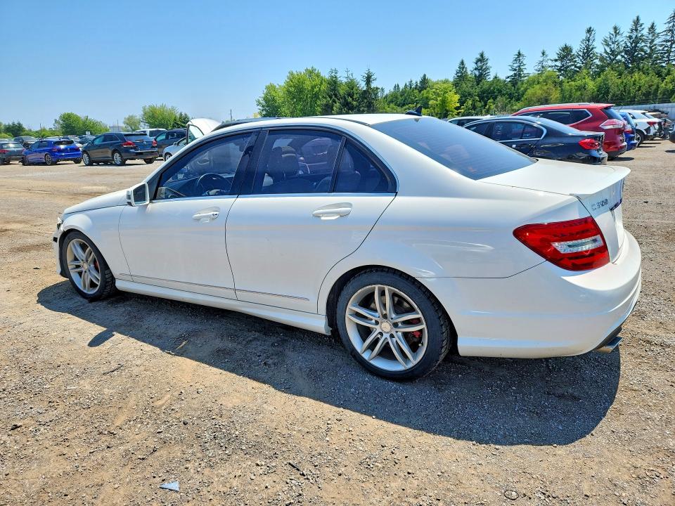 Photo 2 from auction – 2014 MERCEDES-BENZ C with VIN WDDGF8AB6EA915597
