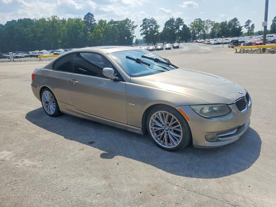 Photo 4 from auction – 2011 BMW 335 with VIN WBAKG7C59BE264082