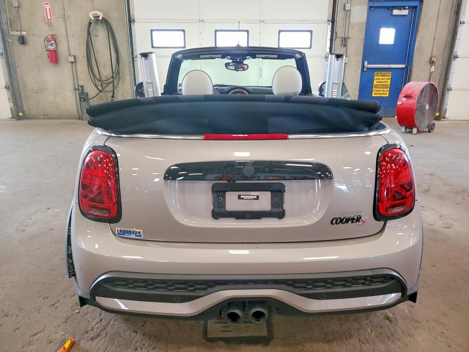 Photo 6 from auction – 2022 MINI COOPER with VIN WMW43DL04N3N77726