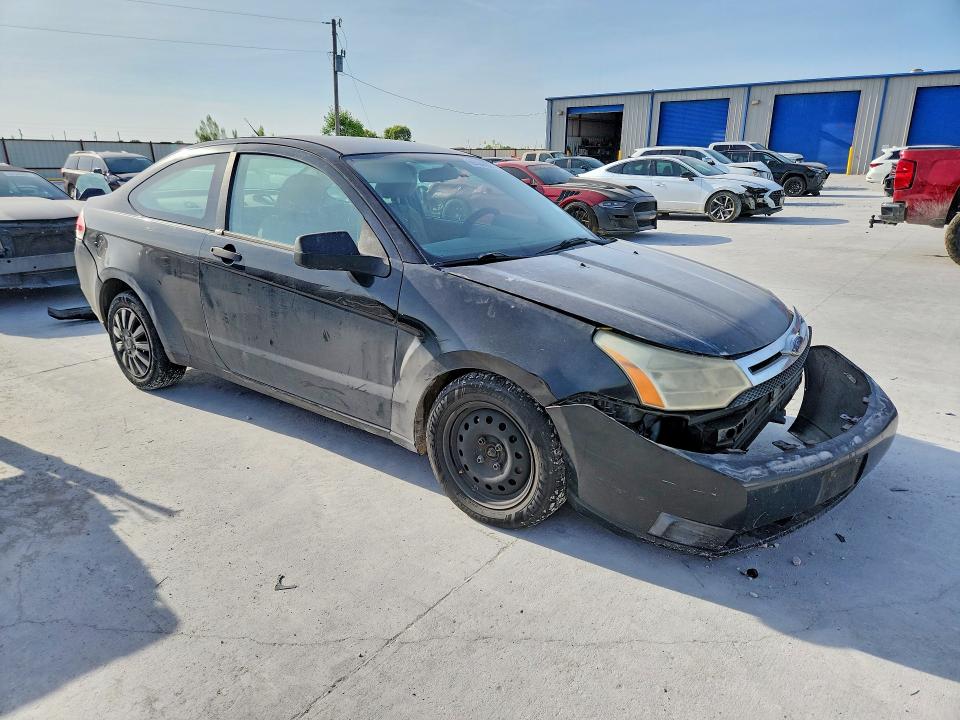 Фото 4 с аукциона – 2008 FORD FOCUS с VIN 1FAHP32N28W294962