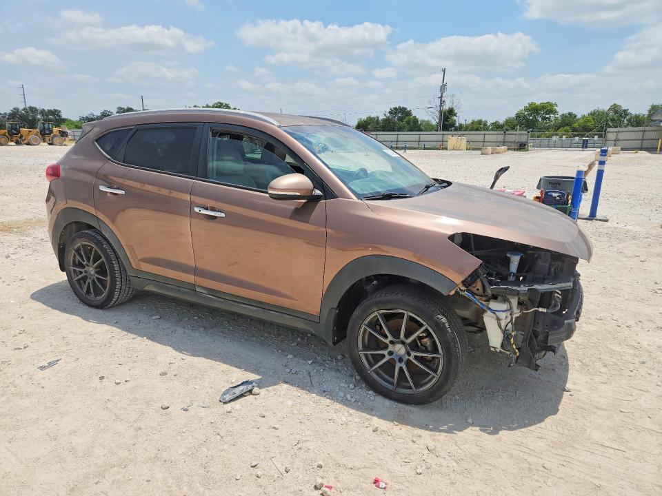 Photo 4 from auction – 2016 HYUNDAI TUCSON with VIN KM8J33A26GU071389