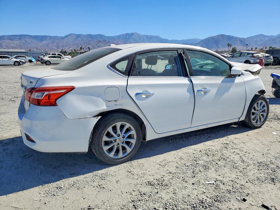 Photo 3 from auction – 2018 NISSAN SENTRA with VIN 3N1AB7AP8JL653203