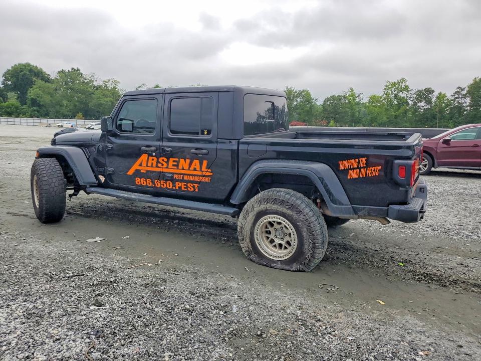Photo 2 from auction – 2022 JEEP GLADIATOR with VIN 1C6HJTAG5NL137770