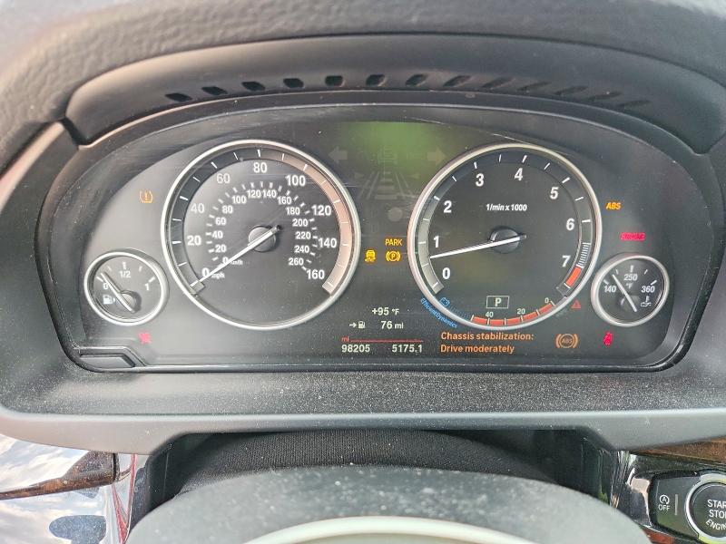 Photo 9 from auction – 2016 BMW X5 with VIN 5UXKR0C58G0P30009