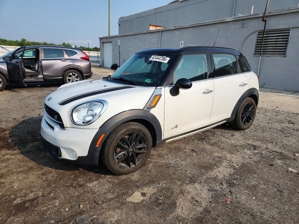 MINI COOPER 2016 with VIN WMWZC5C51GWU01029 - Photo from auction