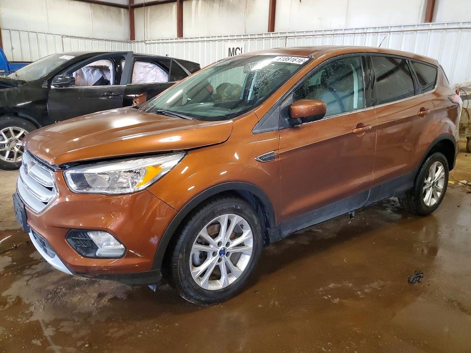 FORD ESCAPE 2017 with VIN 1FMCU0GDXHUA12750 - Photo from auction