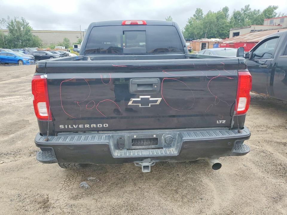 Photo 6 from auction – 2018 CHEVROLET SILVERADO with VIN 3GCUKSEJ2JG137818