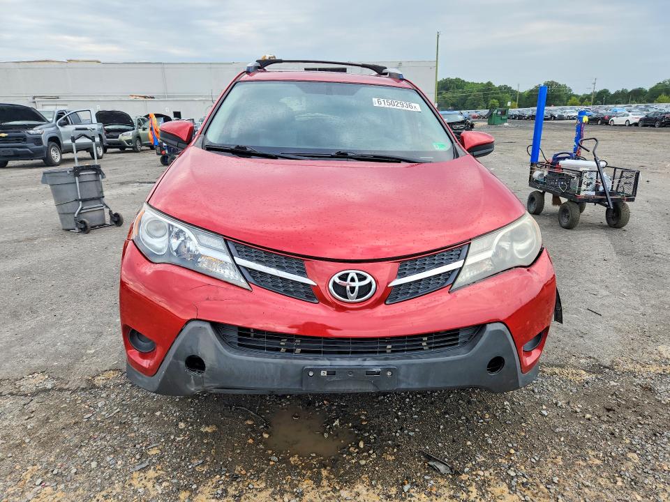 Photo 5 from auction – 2015 TOYOTA RAV4 with VIN JTMBFREV5FD173059