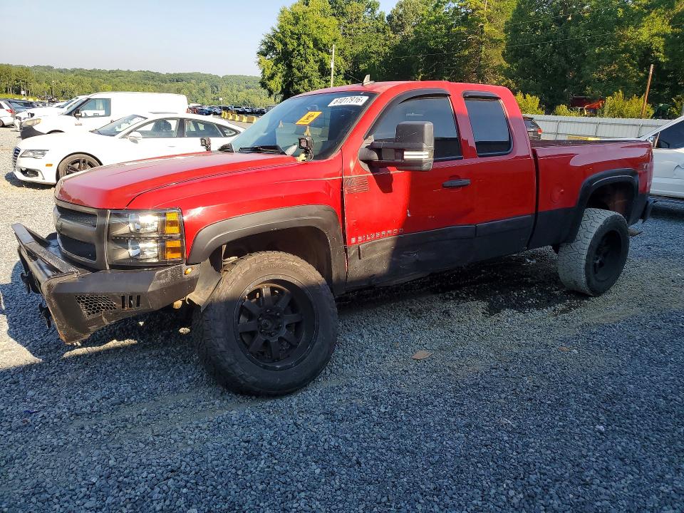 CHEVROLET SILVERADO 2008 with VIN 2GCEK19J181133383 - Photo from auction