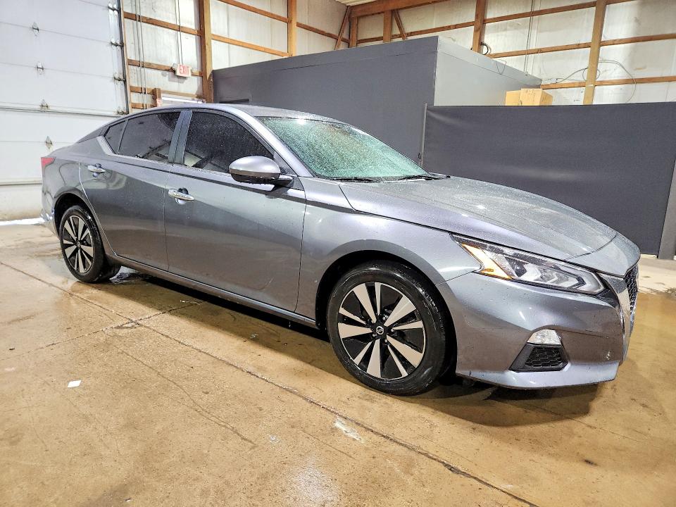 Photo 4 from auction – 2021 NISSAN ALTIMA with VIN 1N4BL4DW3MN397613