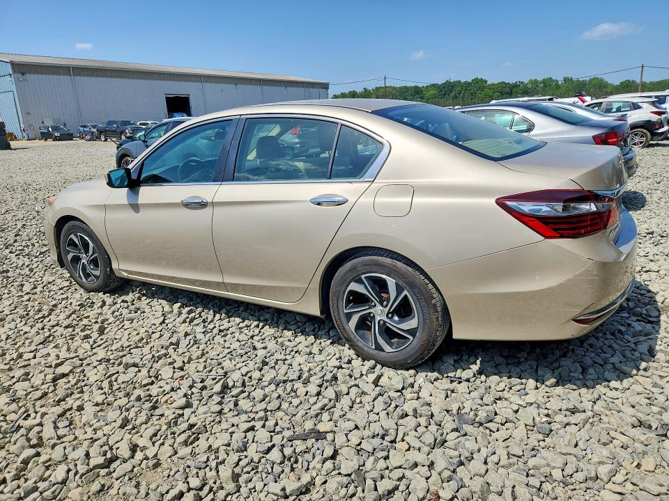 Photo 2 from auction – 2016 HONDA ACCORD with VIN 1HGCR2F34GA093658