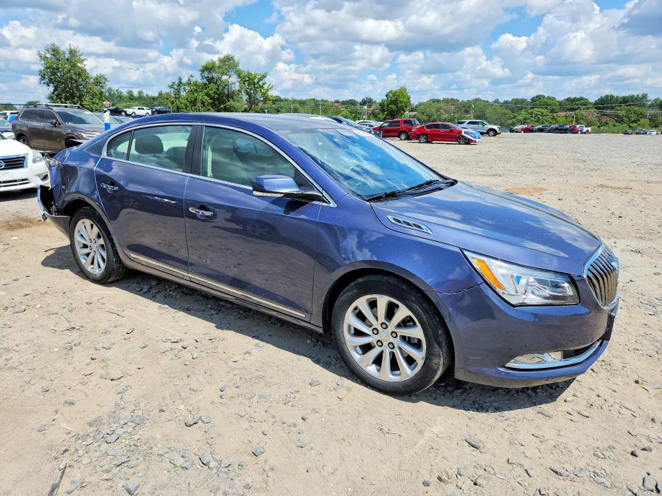 Photo 4 from auction – 2015 BUICK LACROSSE with VIN 1G4GB5G30FF203221