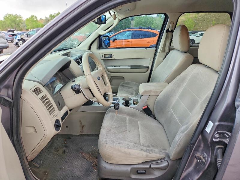 Photo 7 from auction – 2010 FORD ESCAPE with VIN 1FMCU9D75AKB95186