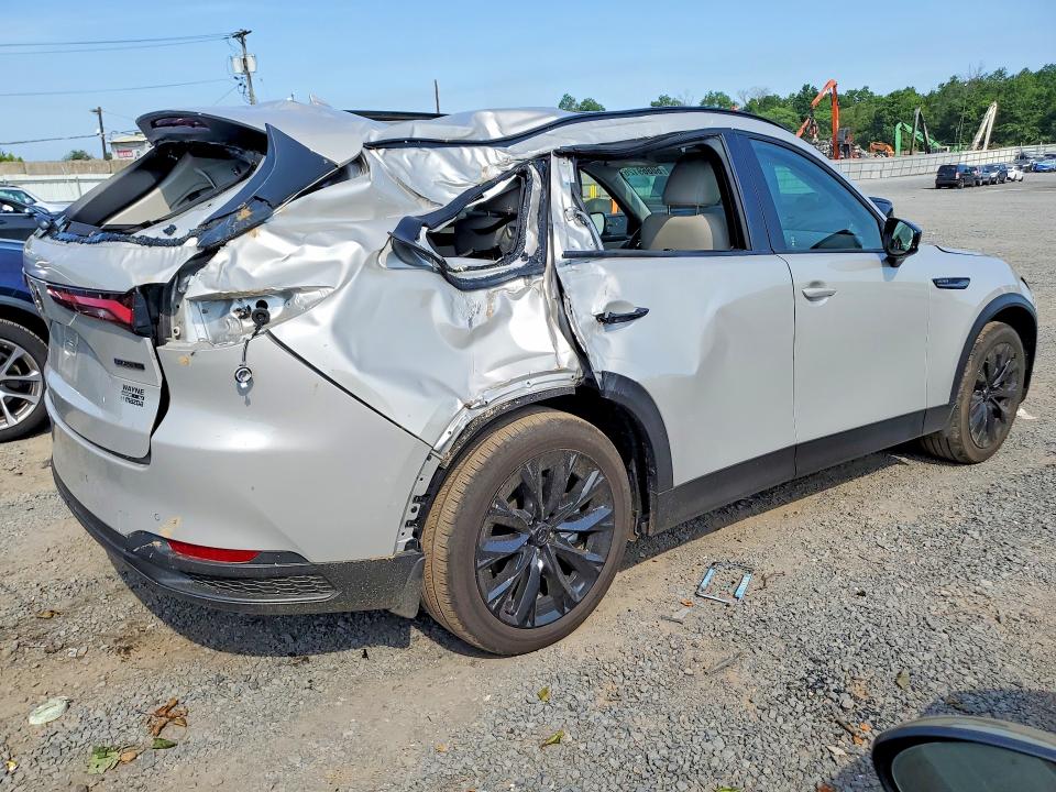 Photo 3 from auction – 2026 MAZDA CX-90 with VIN JM3KKCHD2T1386681