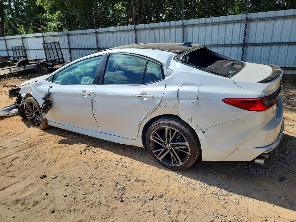 Photo 2 from auction – 2025 TOYOTA CAMRY with VIN 4T1DAACK3SU635741