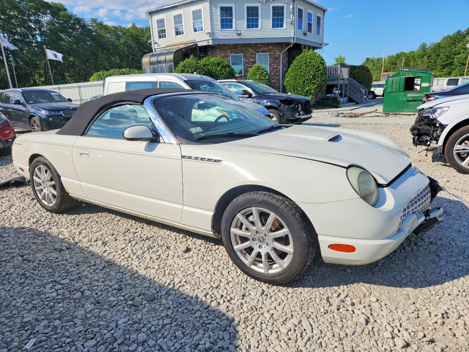 Photo 4 from auction – 2002 FORD THUNDERBIRD with VIN 1FAHP60A52Y114841