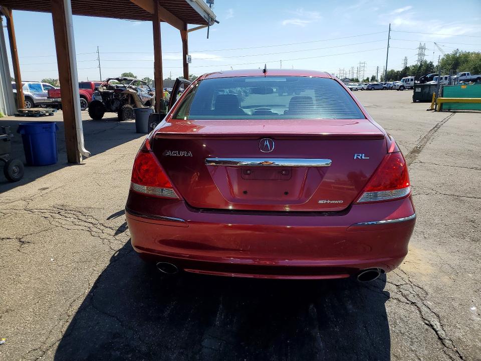 Photo 6 from auction – 2005 ACURA RL with VIN JH4KB165X5C010597