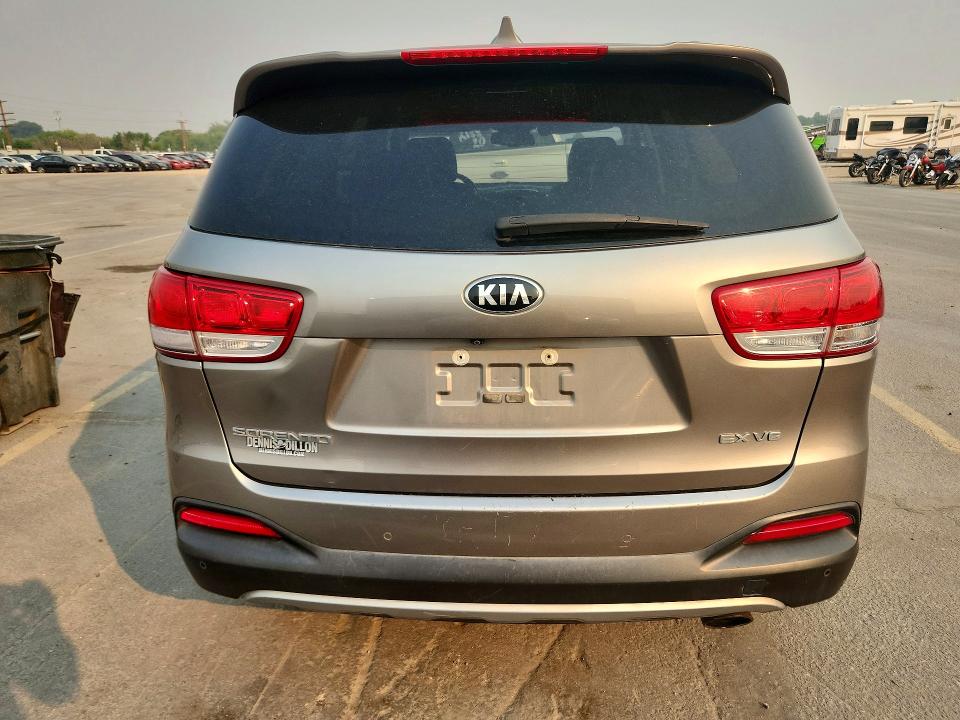 Photo 6 from auction – 2017 KIA SORENTO with VIN 5XYPHDA51HG225512