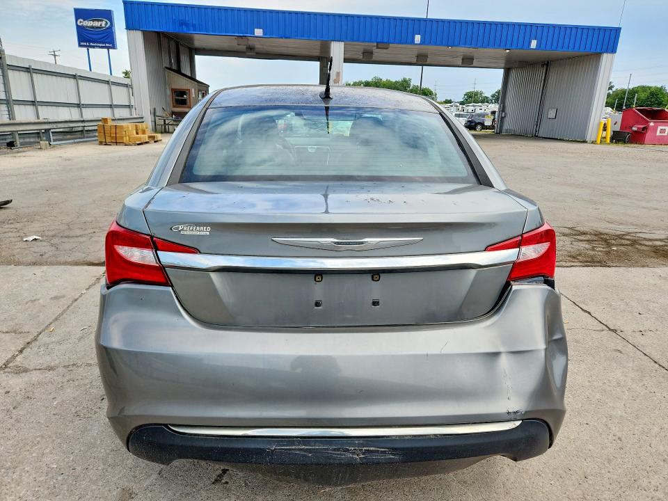 Photo 6 from auction – 2012 CHRYSLER 200 with VIN 1C3CCBCB4CN121087