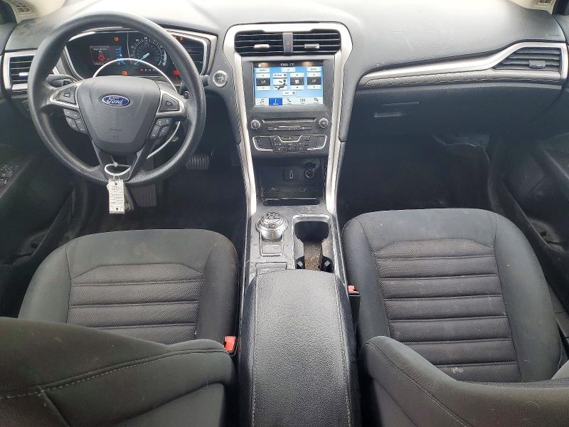 Photo 8 from auction – 2017 FORD FUSION with VIN 3FA6P0HD9HR275929
