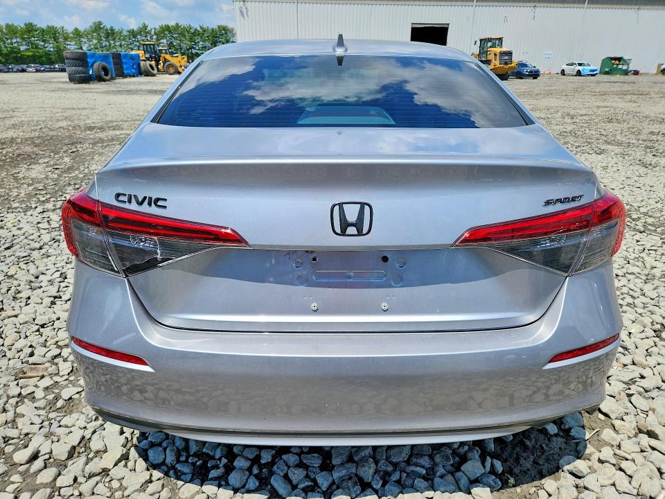 Photo 6 from auction – 2022 HONDA CIVIC with VIN 2HGFE2F51NH592300
