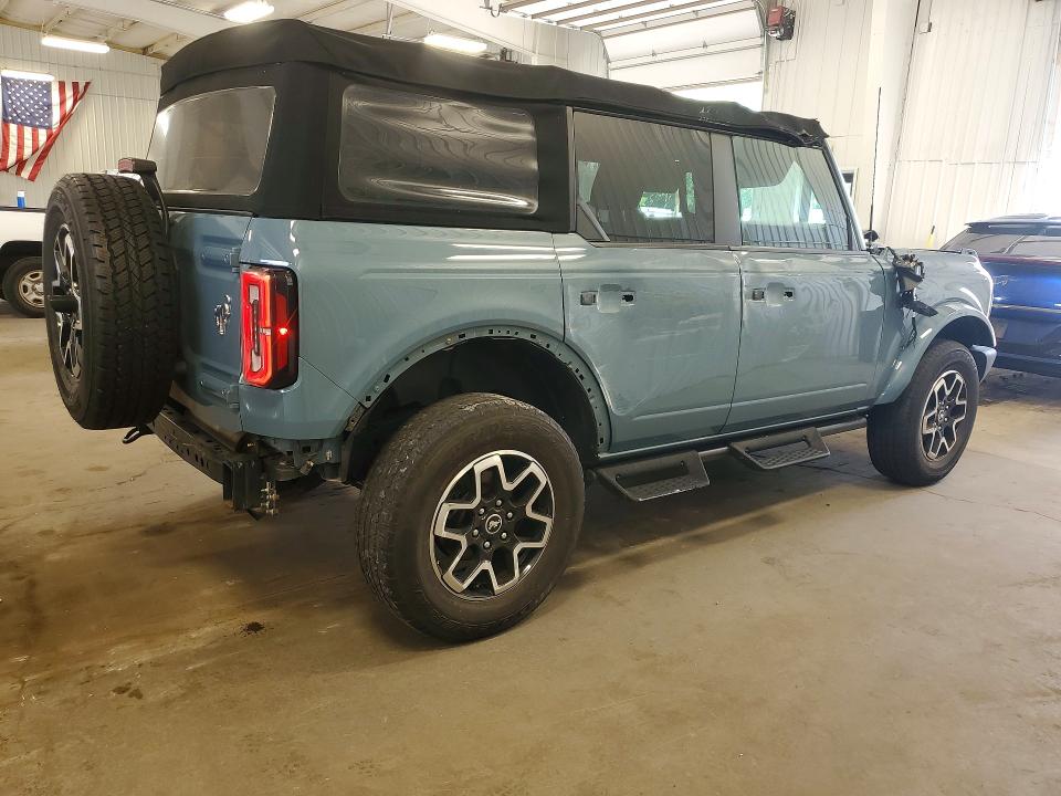 Photo 3 from auction – 2022 FORD BRONCO with VIN 1FMDE5BH3NLB71412