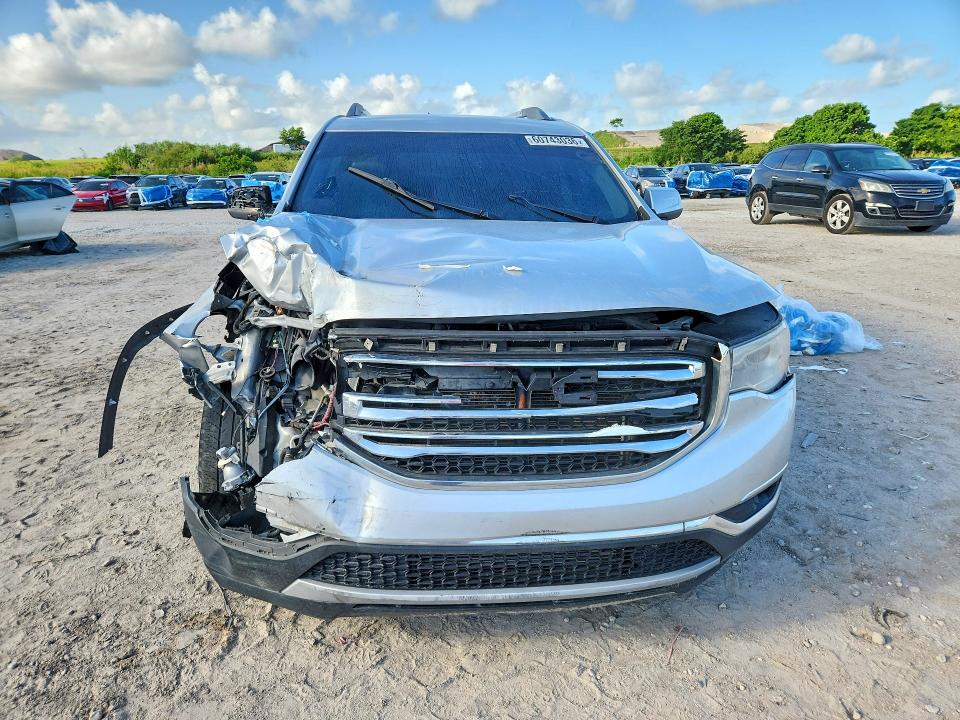 Photo 5 from auction – 2017 GMC ACADIA with VIN 1GKKNMLS6HZ156635