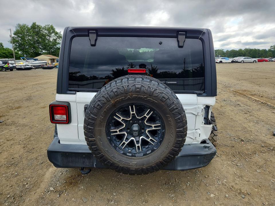 Снимка 6 от търг – 2019 JEEP WRANGLER UNLIMITED с VIN 1C4HJXDGXKW677072