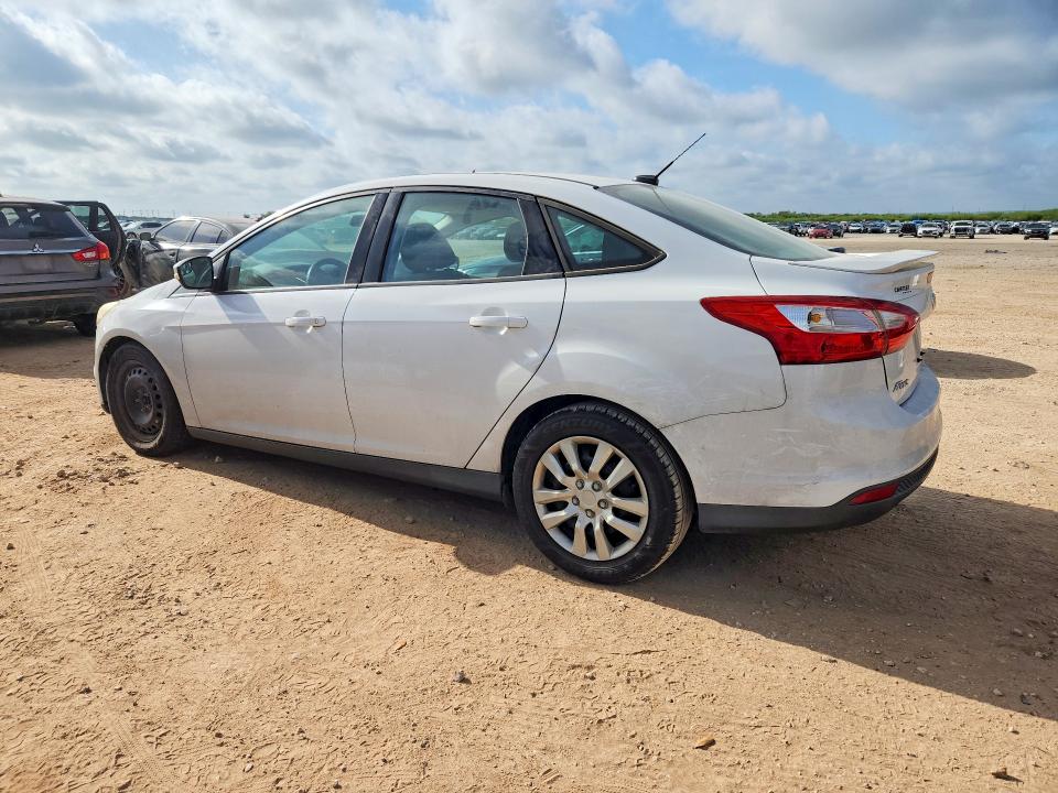 Photo 2 from auction – 2014 FORD FOCUS with VIN 1FADP3F25EL351716