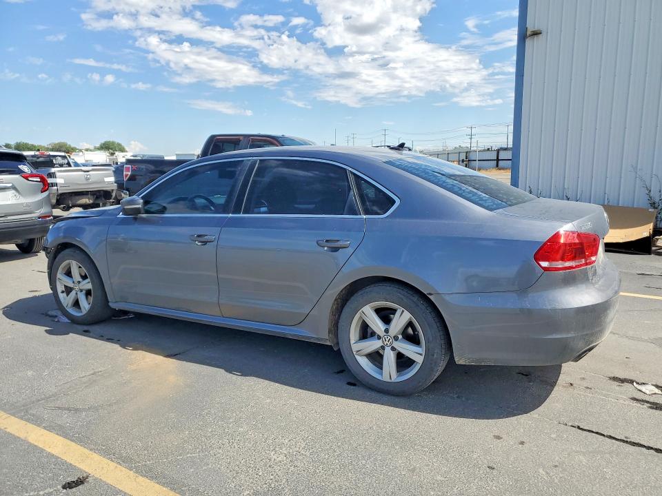 Photo 2 from auction – 2013 VOLKSWAGEN PASSAT with VIN 1VWBP7A31DC047562