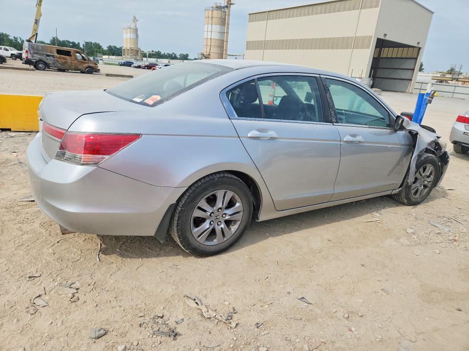 Photo 3 from auction – 2012 HONDA ACCORD with VIN 1HGCP2F44CA128739